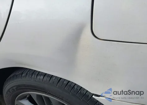 2015 Toyota Camry Se z USA, uszkodzony, nr VIN 4T1BF1FK3FU020309